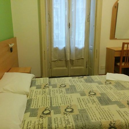 Adam'S House Hostel มิลาน ภายนอก รูปภาพ