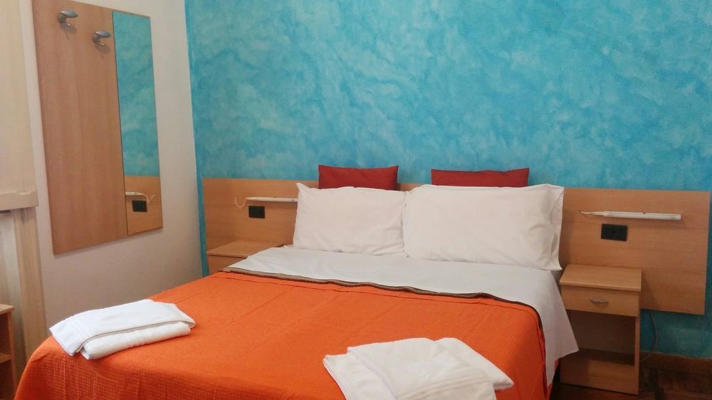 Adam'S House Hostel มิลาน ภายนอก รูปภาพ