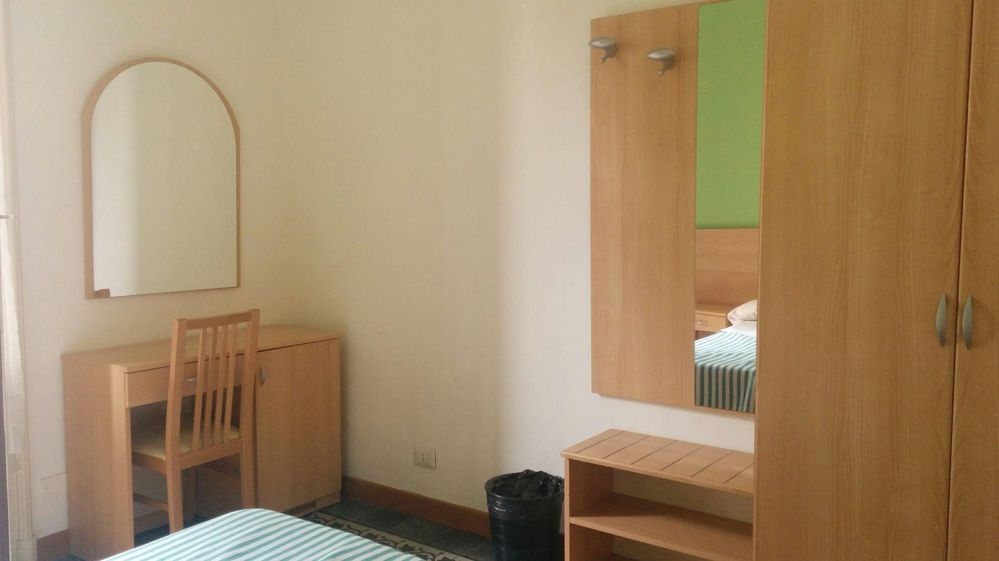 Adam'S House Hostel มิลาน ภายนอก รูปภาพ